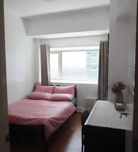 3br Unit At Bgc Forbeswood Parklane *