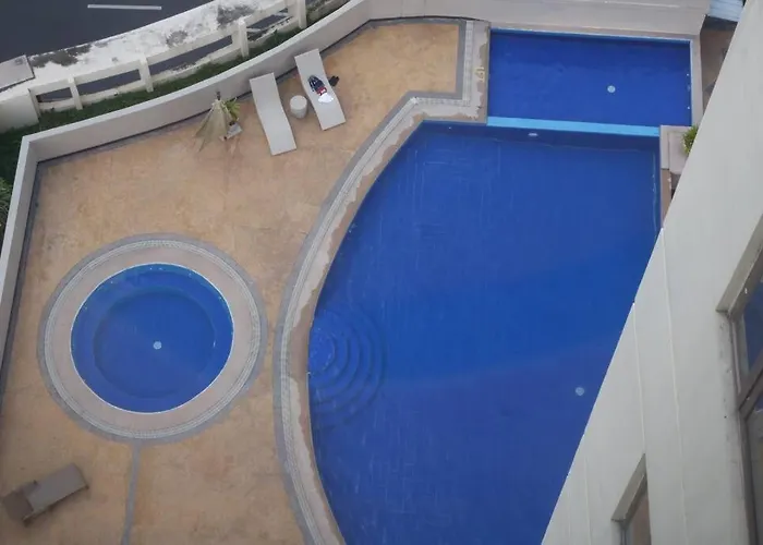 Apartamento 3br Unit At Bgc Forbeswood Parklane