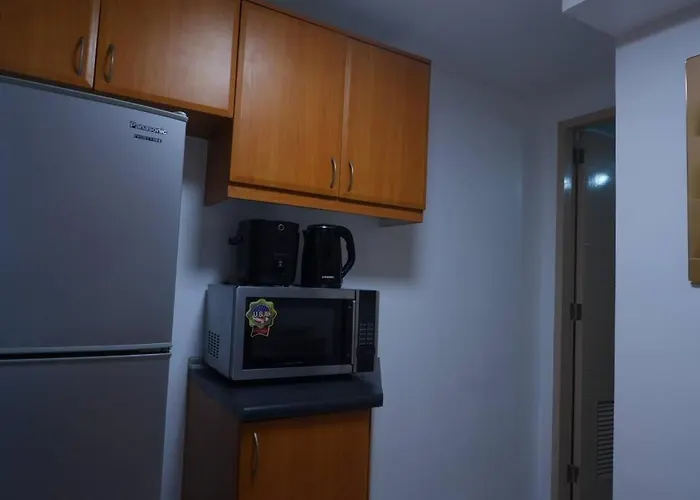 Apartamento 3br Unit At Bgc Forbeswood Parklane
