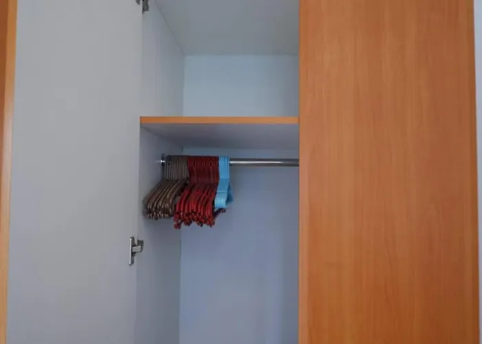 Apartamento 3br Unit At Bgc Forbeswood Parklane *
