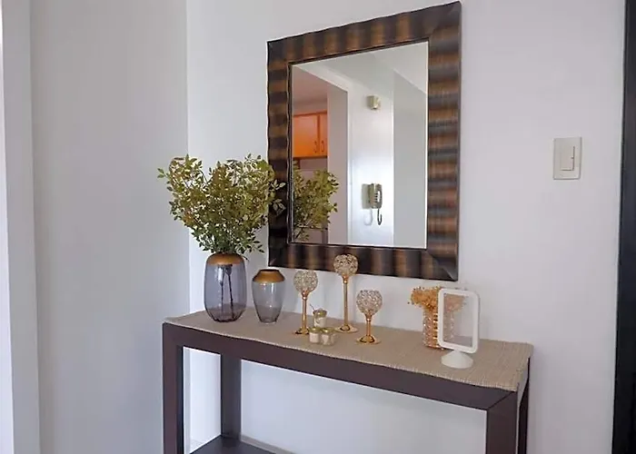 Apartamento 3br Unit At Bgc Forbeswood Parklane Manila